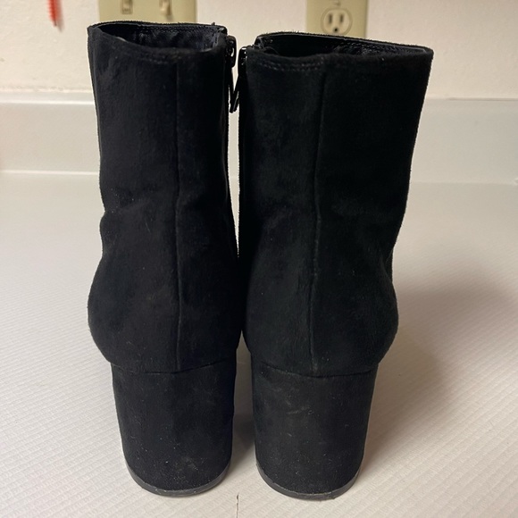 Rebel by Zigi Booties - Picture 3 of 7